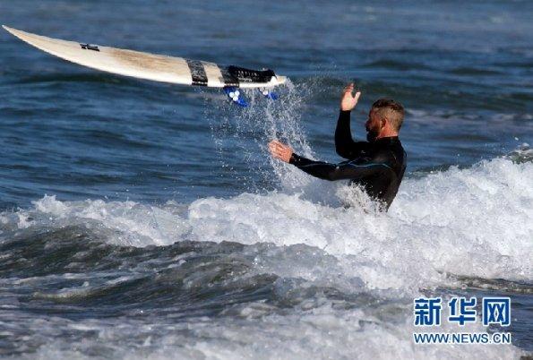 哈铁国旅开行 “大庆铁人号”旅游专列