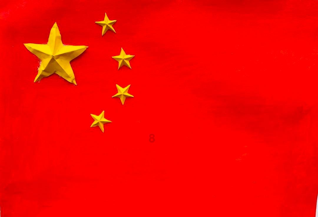 208又翻车!流量艺人吴宣仪哭穷惹争议,发声回应却错字连篇,逻辑混乱