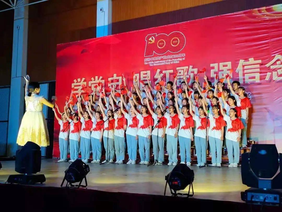 市台办组织走访慰问困难群众
