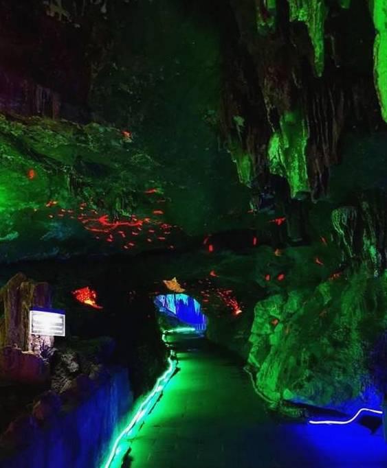 一碗地道简鹿港式糖水,在广西河池成为“顶流”